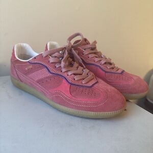 SOLD 

ALOHAS Women's Pink Suede Sneakers